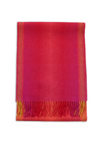 Load image into Gallery viewer, 2 Lineas Baby Alpaca Scarf Fucsia
